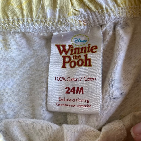 Disney Winnie The Pooh Pajama Set - Picture 5 of 6